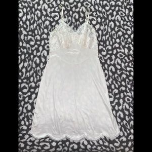VANITY FAIR 1950-60s Full Slip Lingerie Night Gown Lace-SIZE 34